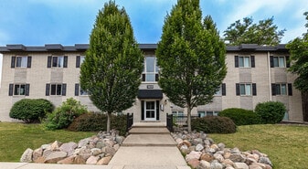 Building Photo - MadGrey Apartments