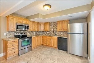 Building Photo - 312 W Beverlee Ann Dr