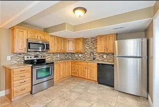 Building Photo - 312 W Beverlee Ann Dr