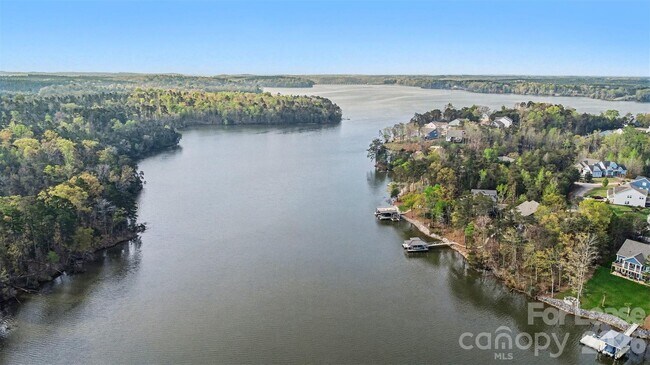 Building Photo - 23156 Goose Down Ln