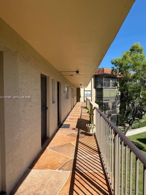 Building Photo - 6101 N Falls Cir Dr