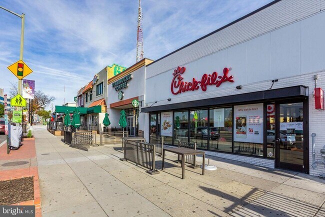 Building Photo - 3401 38th St NW