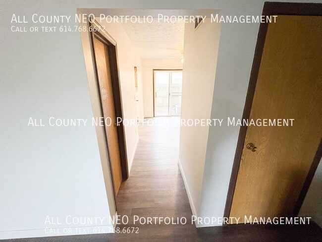 Building Photo - 6477 Brookedge Ct