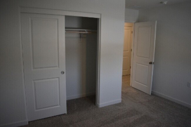 Building Photo - 4636 Sami Jo Dr