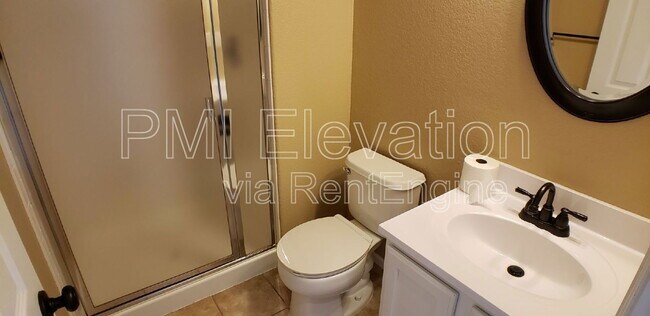 Building Photo - 10740 Windridge Ct