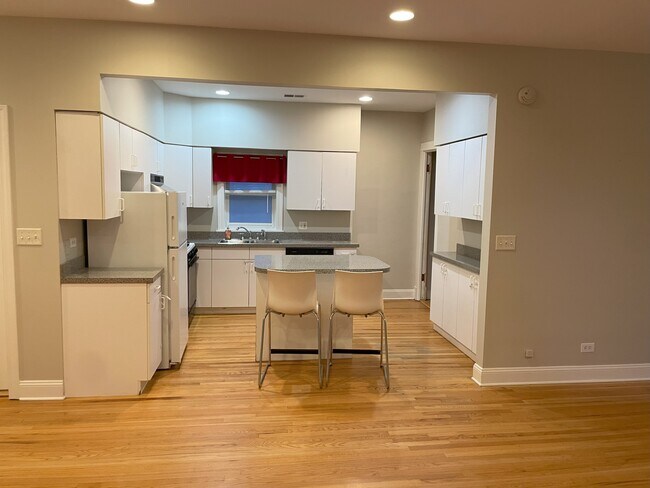 Newer appliances. Brand-new oven range. - 3650 N Oakley Ave