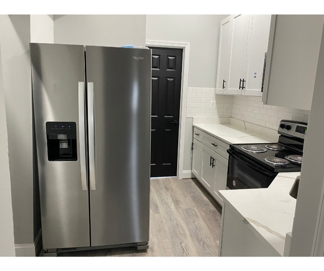 Building Photo - 837 N Fulton Ave