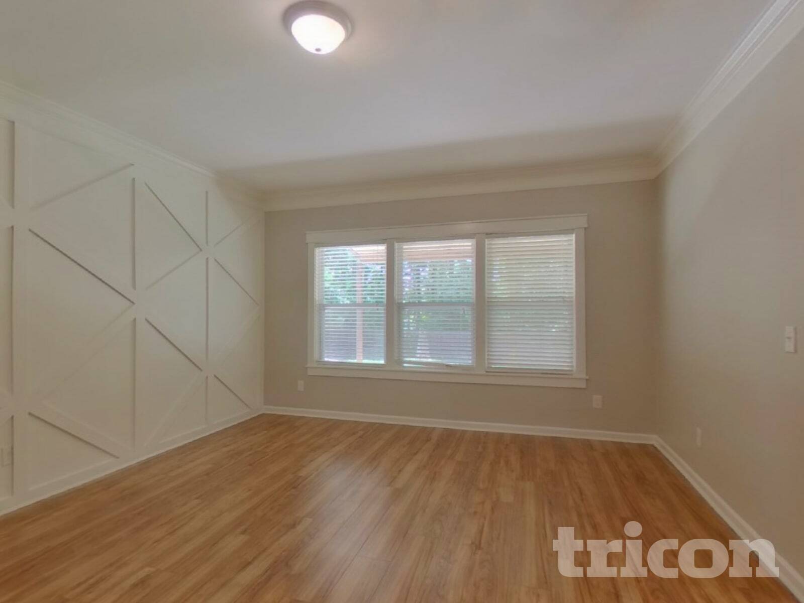 Building Photo - 2480 Marthas Ridge Dr