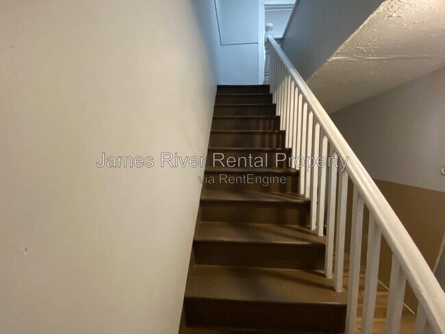 Building Photo - 1519 Campbell Ave