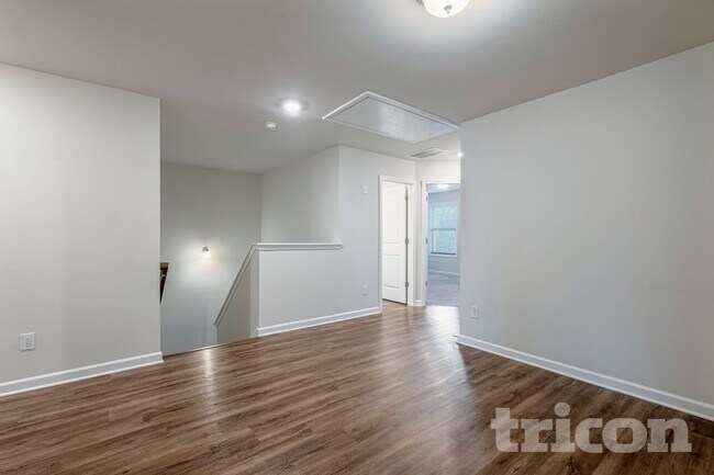 Building Photo - 508 Trickum Hill Dr