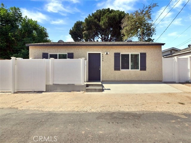 Building Photo - 8828 Chimineas Ave