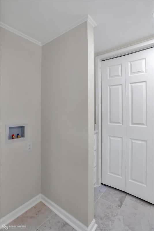 Building Photo - 3738 Greenway Pl