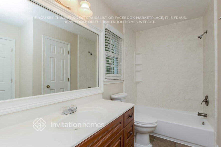 Building Photo - 3760 Fir Ct
