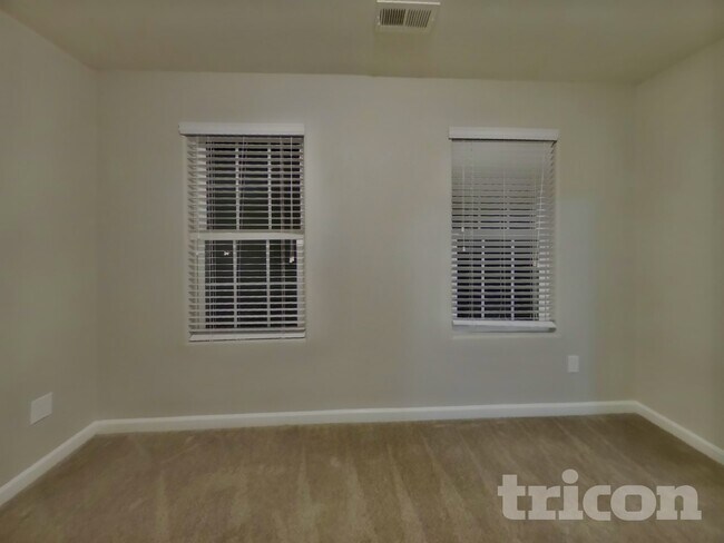 Building Photo - 1700 Allegheny Dr