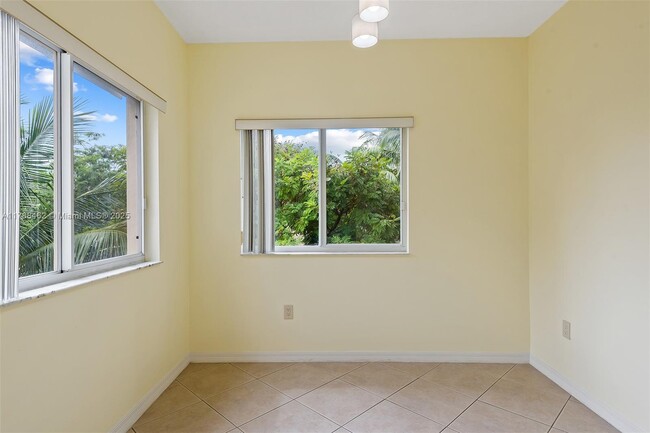 Building Photo - 7085 Nova Dr