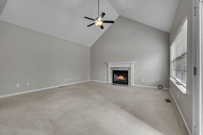 Building Photo - Spotless home in sought after Fieldstone Farms!
