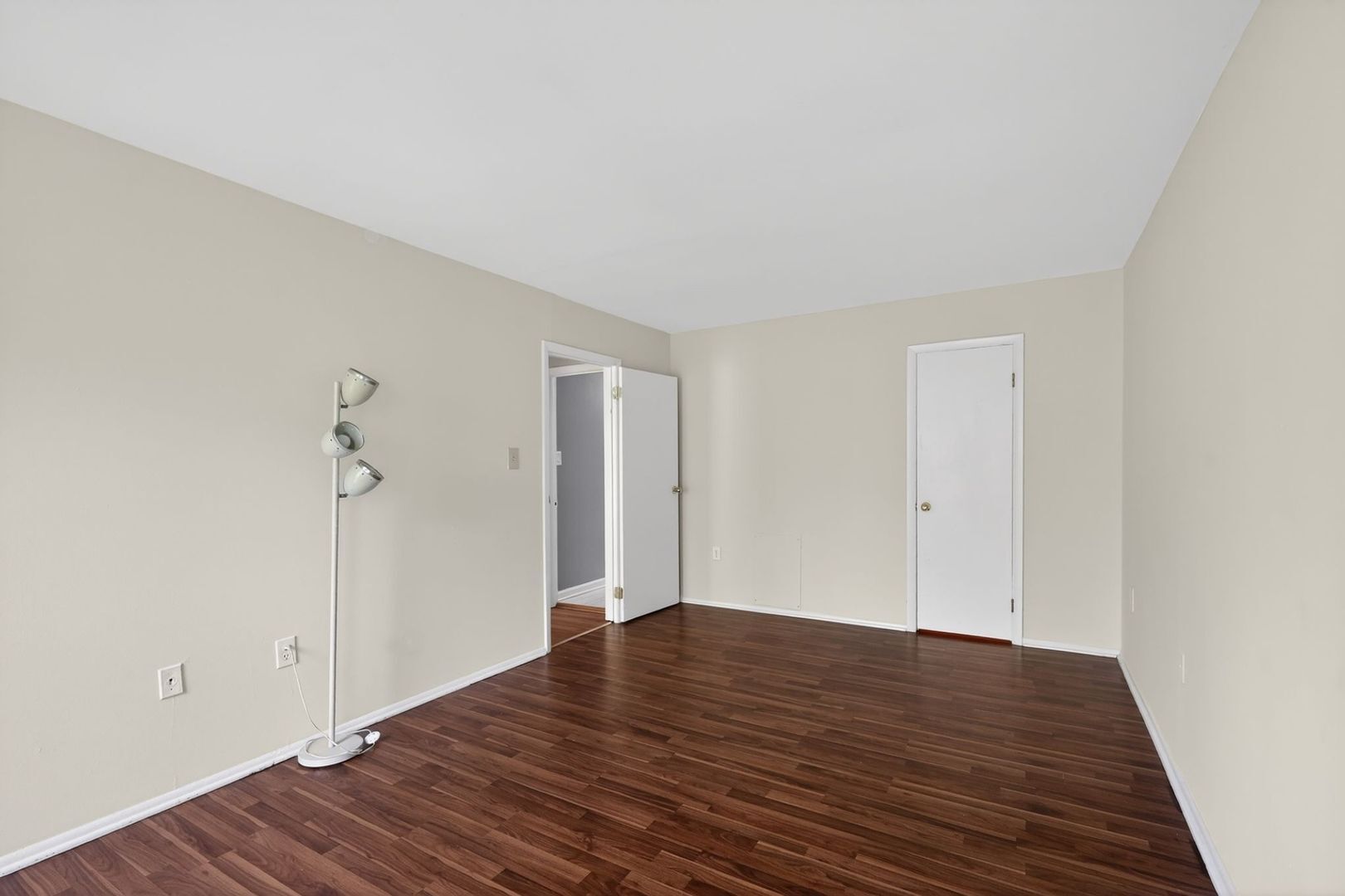 Building Photo - 5200 Newton St