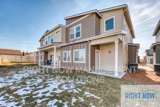 Building Photo - 5505 E Bollo St