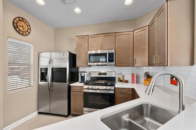 Building Photo - 2905 Saville Loop