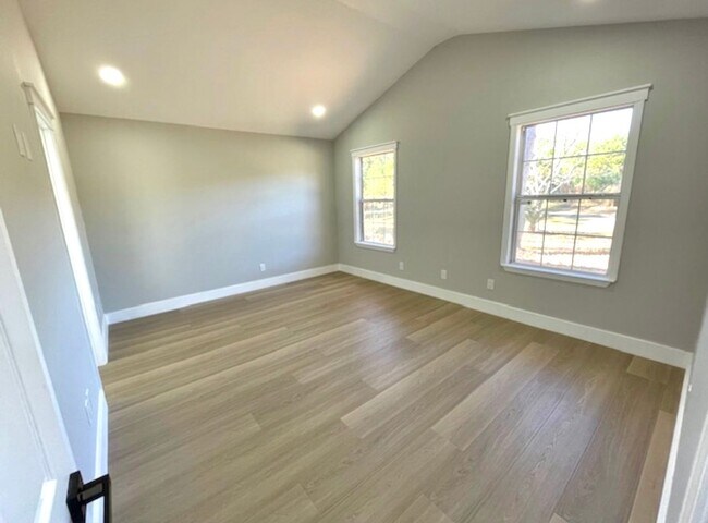 Building Photo - Remodeled Home with Excellent Location and Privacy - The Traditions