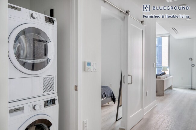 Building Photo - 40 Patterson St NE