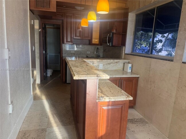 Building Photo - 6XXX Dawson St