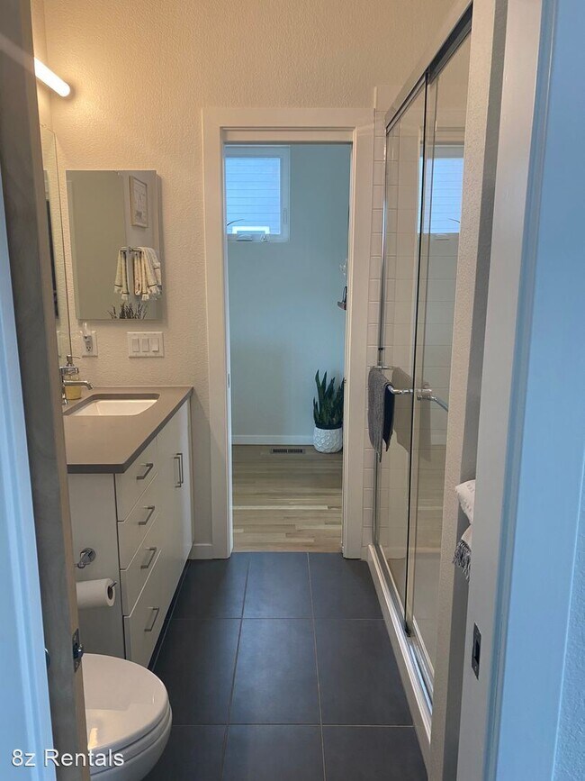 Building Photo - 3 br, 2 bath House - 643 Amelia Ln