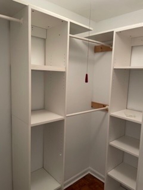 Building Photo - 801 S Plymouth Ct