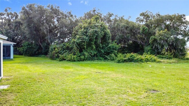 Building Photo - 2232 Bur Oak Blvd