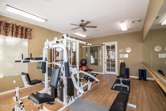 Building Photo - 1500 E Pusch Wilderness Dr