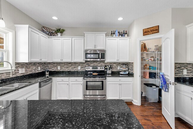 Building Photo - 301 Bear Run