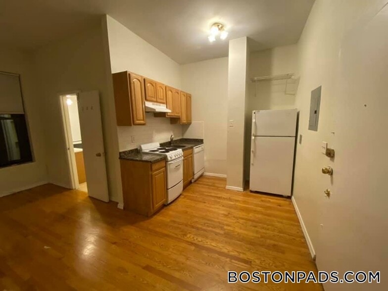 Building Photo - 309 Huntington Ave