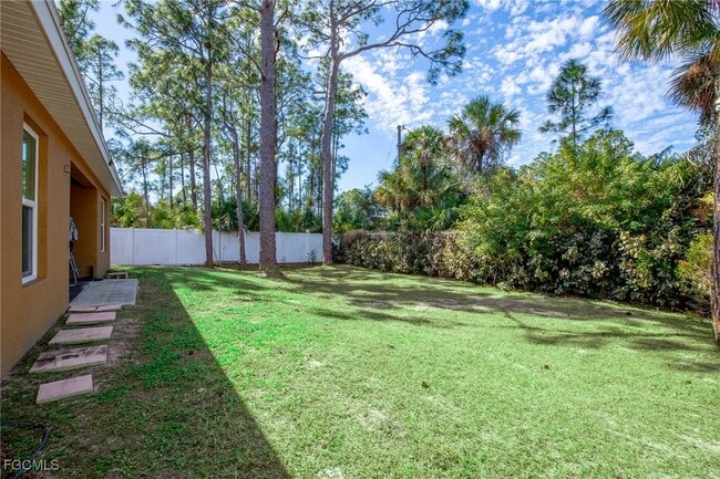 Building Photo - 8105 Rolling Ct