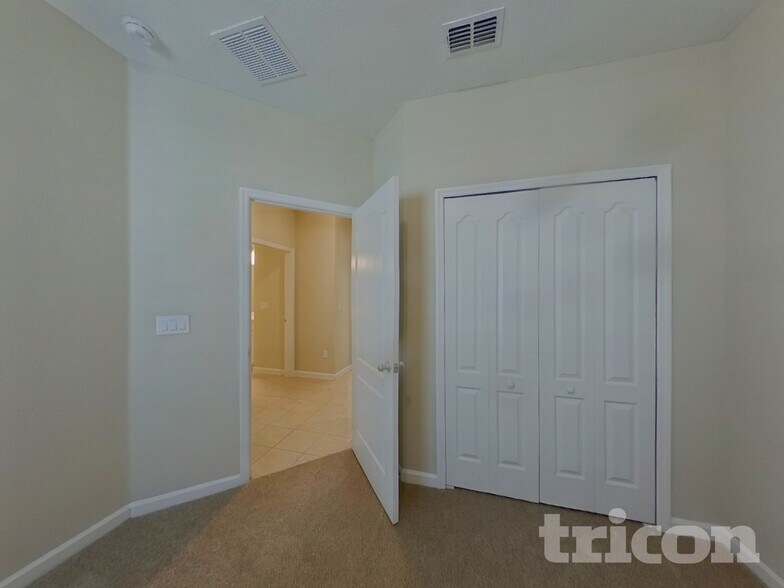 Building Photo - 10148 Pavnes Creek Dr