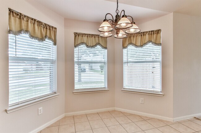 Building Photo - 14603 Whispering Cypress Dr