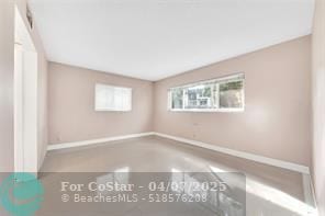 Building Photo - 7897 Golf Cir Dr