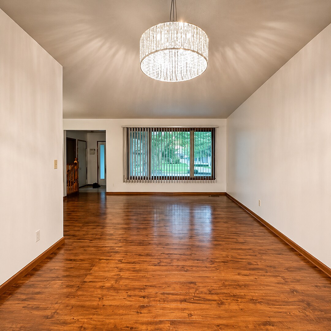 Building Photo - 7280 Scot Terrace