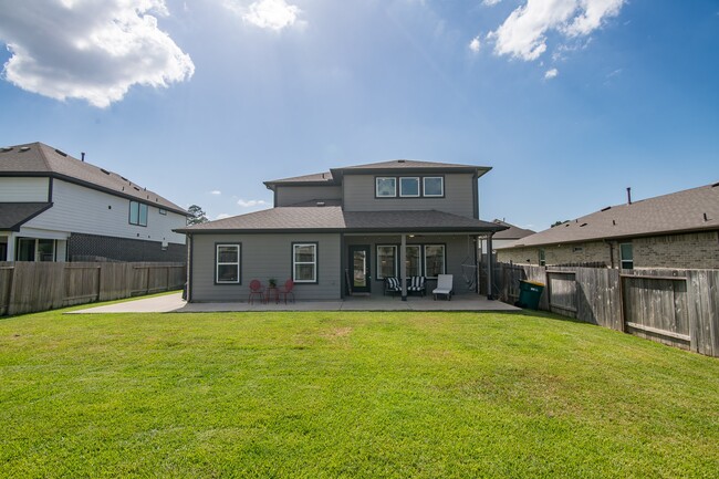 Building Photo - 13344 Bear Creek Ct