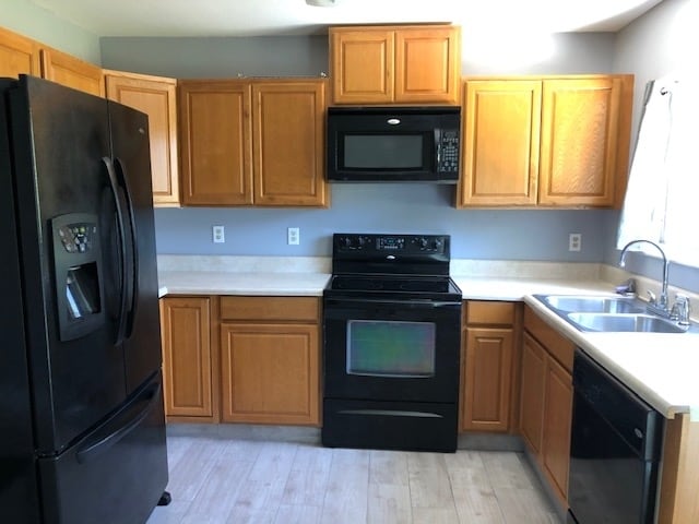 Building Photo - 3049 SW Denton St