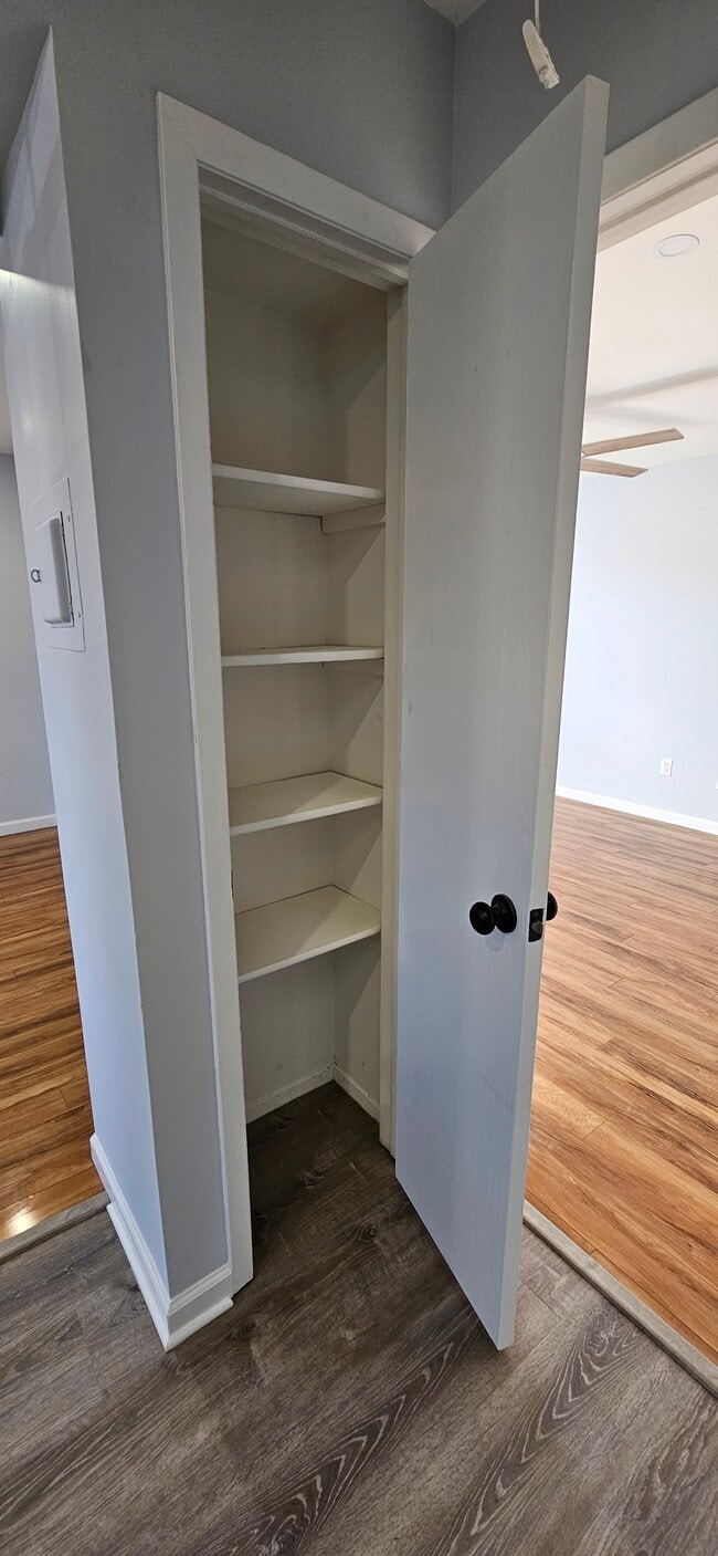Linen Closet - 20 Franklin Ln