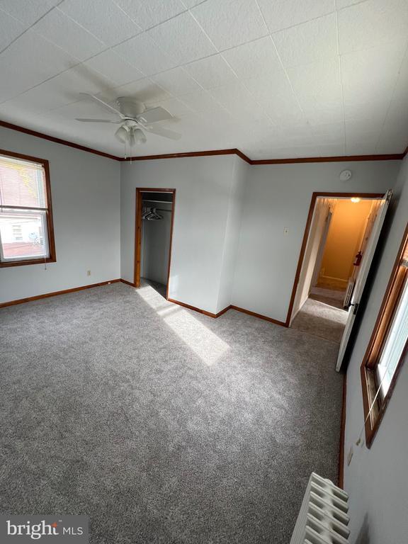 Building Photo - 906 Lemon St