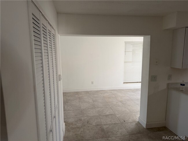 Building Photo - 2713 Adams St W