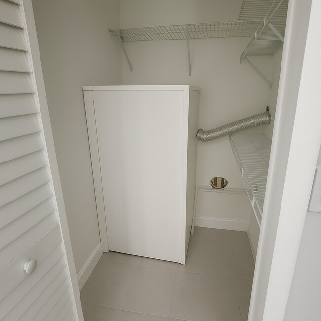 Building Photo - NEWLY RENOVATED 3 BEDROOM, 2 BATH HOME – ALL UTILITIES INCLUDED & NO HOA!