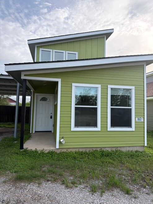 Building Photo - 160 Pope Bend S