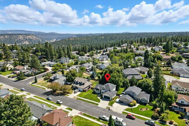 Building Photo - 3431 W 21st Ave