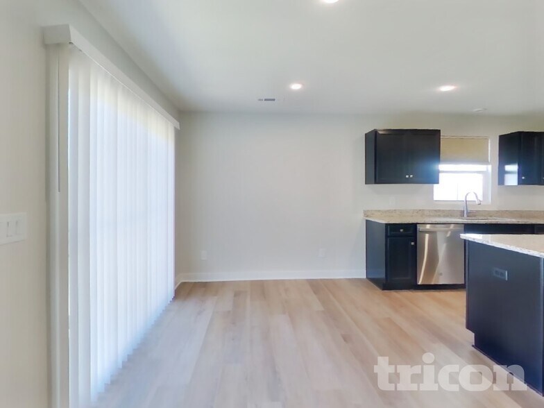 Building Photo - 2833 Thornton Grove Blvd