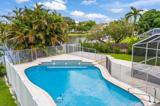 Building Photo - 7384 Ashley Shores Cir