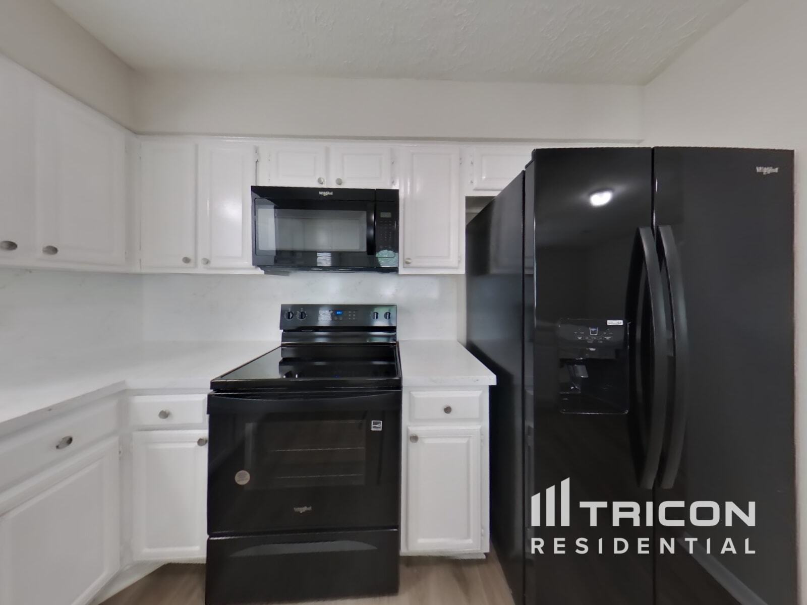 Building Photo - 7022 Sandy Knolls Dr