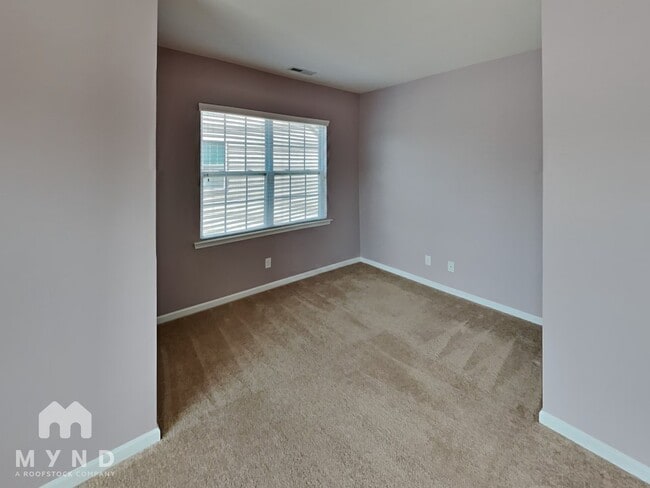 Building Photo - 9420 Ardrey Woods Dr