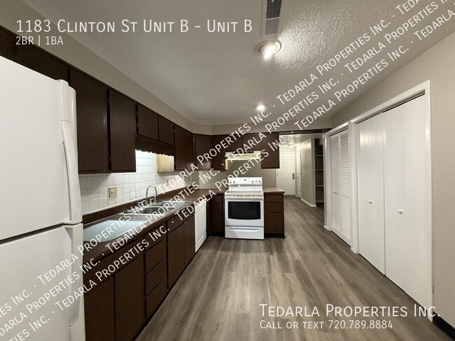 Building Photo - 1183 Clinton St